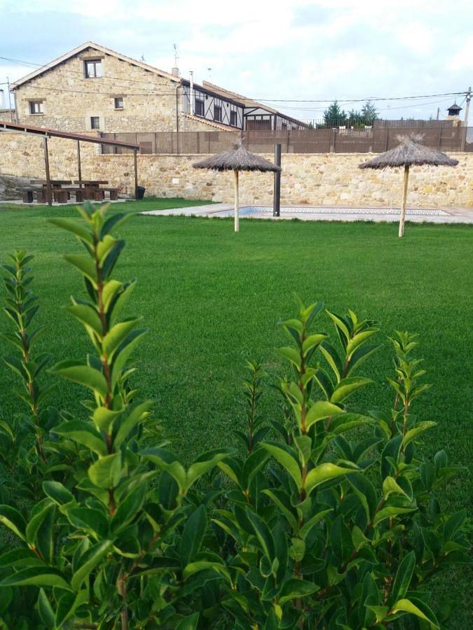 Casa rural para 16 personas, con piscina además de vistas y jardín, Familias con niños en Provincia de Salamanca - 4