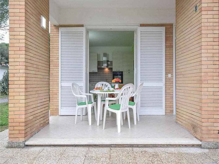Monolocale intero, Monolocale con terrazza  in Baia Domizia, Sessa Aurunca