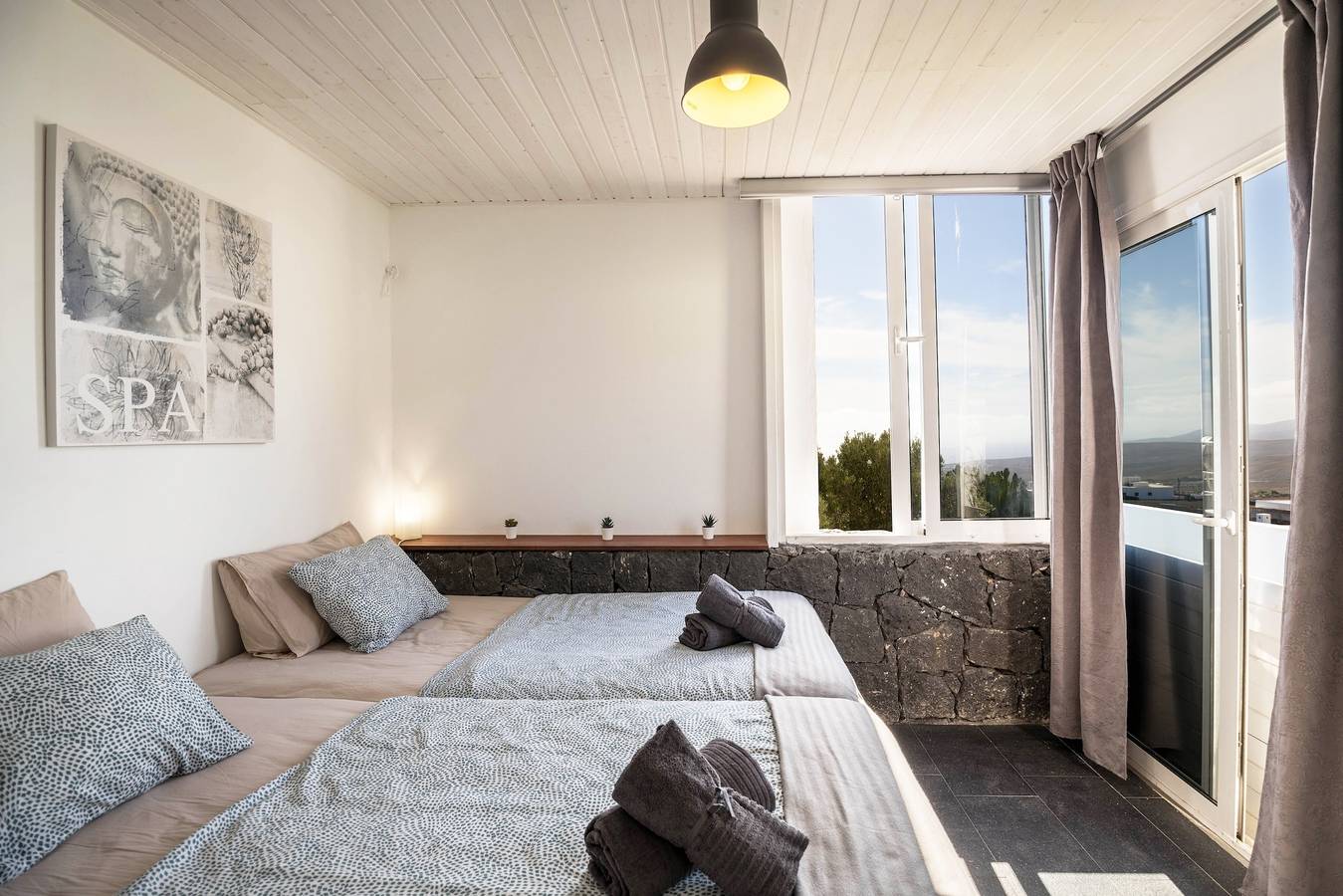 Vakantie Appartement "Amanecer " met Uitzicht op de Oceaan en de Bergen, Terras en Zwembad, foto 7