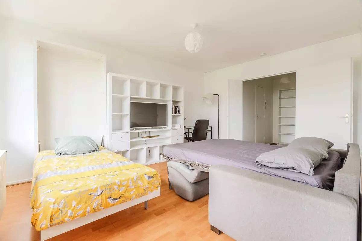 Studio entier, Studio pour 3 Personnes in Bagnolet, Seine-Saint-Denis
