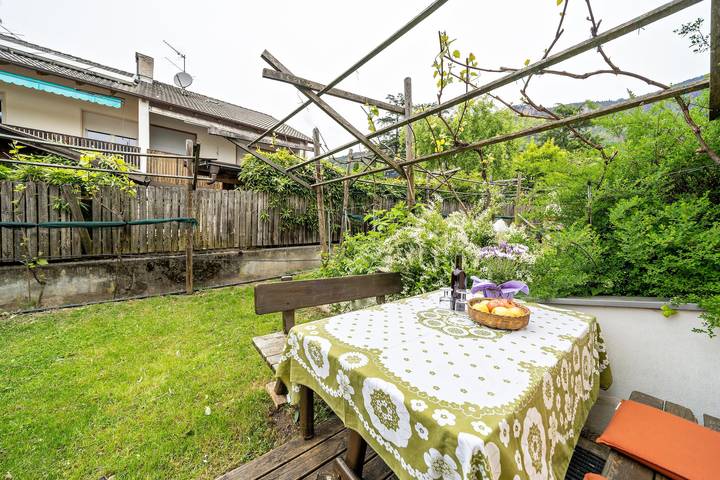 Studio für 3 Personen, mit Garten in Terlan