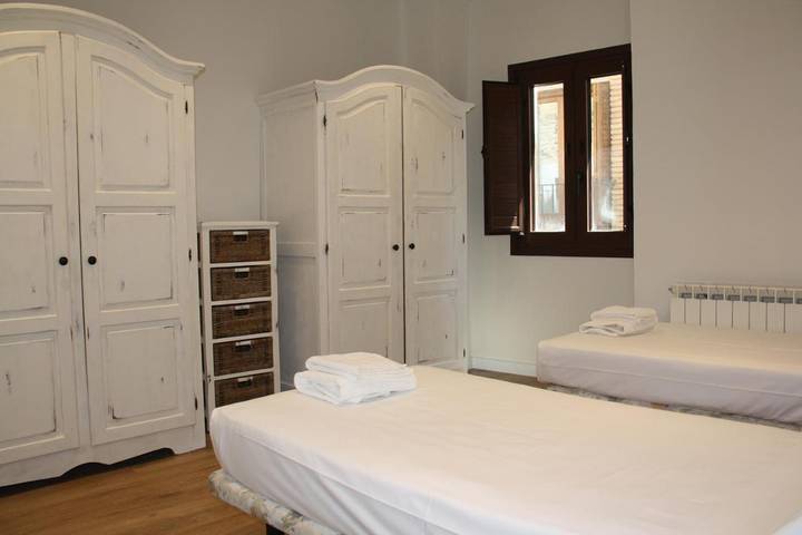 Gîte pour 7 personnes, avec vue et balcon à Olite - 3