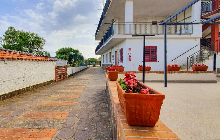 Holiday apartment for 5 people, with terrace - 1