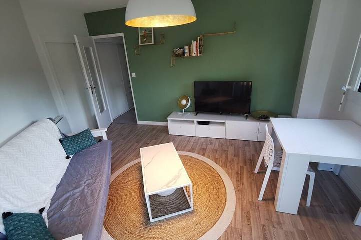 Gîte pour 3 personnes, avec balcon dans Plage des Estagnots