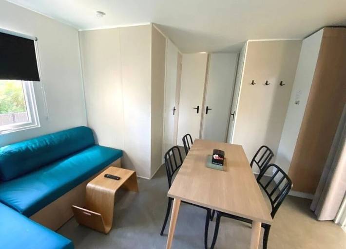Mobil home pour 12 personnes, avec bassin pour enfant dans Plage De Treherve - 4