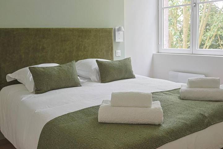 Gîte pour 4 personnes dans Basilique Saint-Seurin de Bordeaux - 2