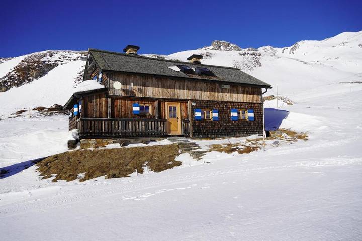 Hütte für 11 Personen, mit Ausblick und Sauna sowie Terrasse in Heiligenblut