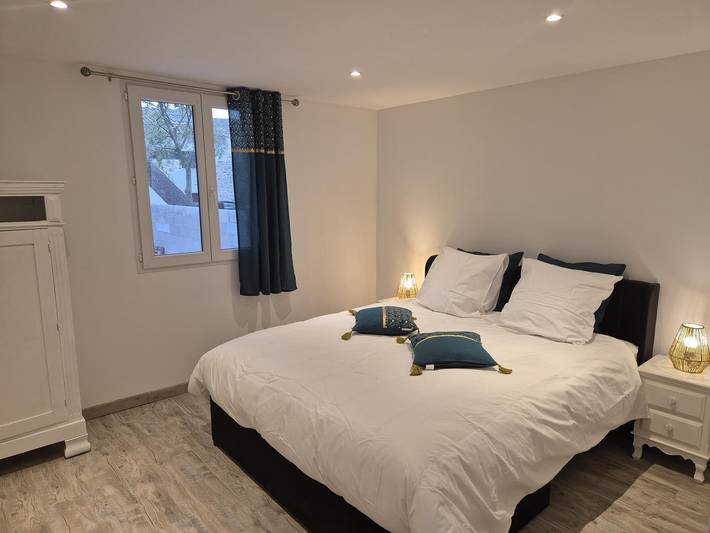 Gîte pour 6 personnes, avec jardin ainsi que piscine et terrasse, animaux acceptés à Roubia - 4