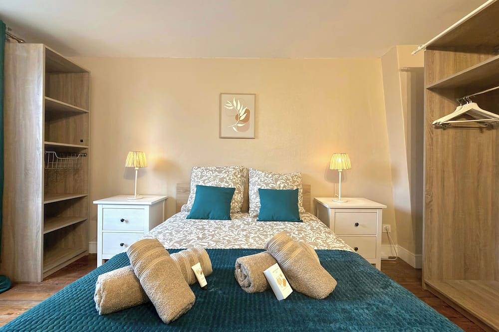 Entire apartment, Hypercentre Fontainebleau -Tout confort 2 chambres in Fontainebleau, Seine-et-Marne