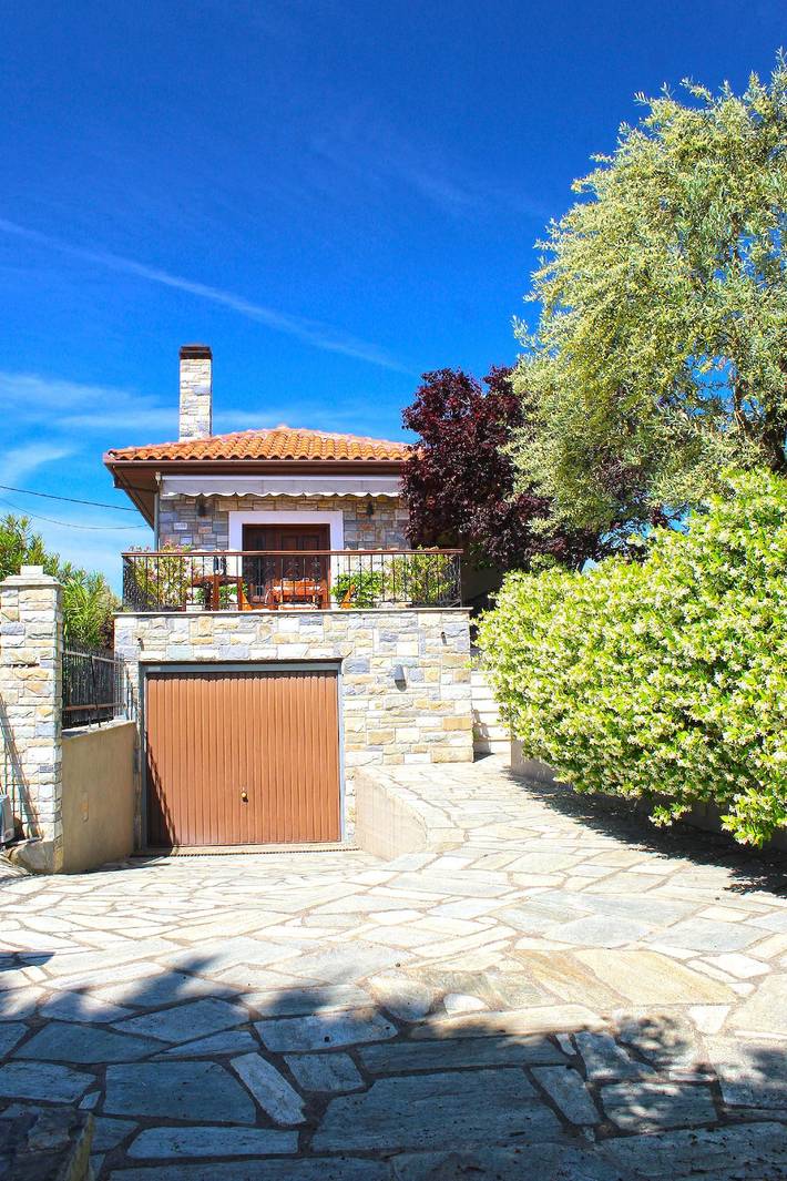 Ferienhaus für 9 Personen, mit Garten und Terrasse - 1