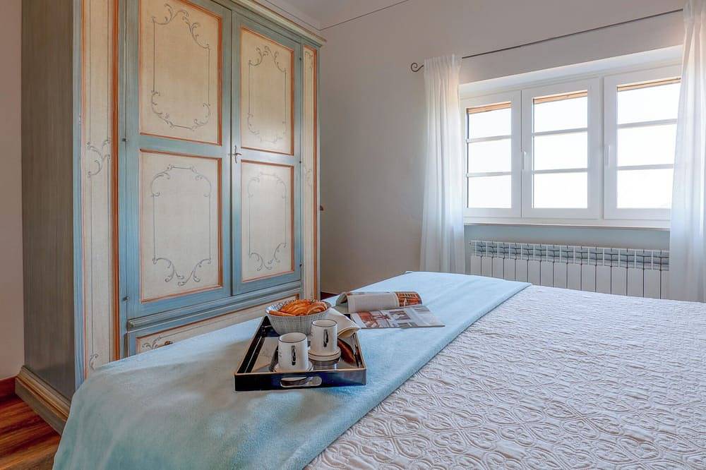 Villa Elena 9+1, Emma Villas in Massarosa, Italienische Riviera