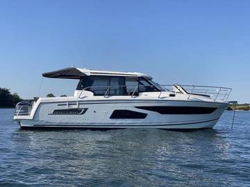 Bateau pour 6 personnes, avec vue et terrasse, adapté aux familles en Provence-Alpes-Côte d'Azur