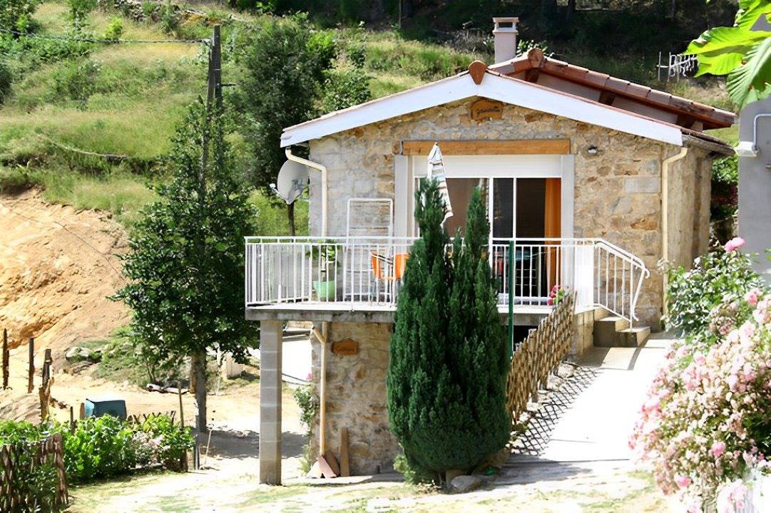 Gite Groseille - Gites de la Sagnette in Saint-Michel-d'Aurance, Parc naturel régional des Monts d'Ardèche
