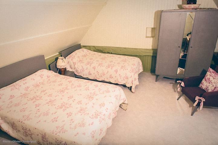 Location de vacances pour 3 personnes, avec jardin et piscine à Azerat - 3