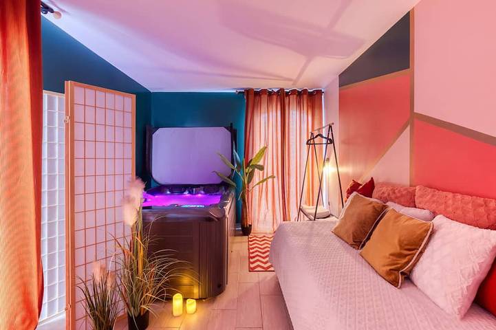 Apartamento entero, Marilyn Monroe Suite - 4P with Private Jacuzzi in Coupvray, Sena y Marne