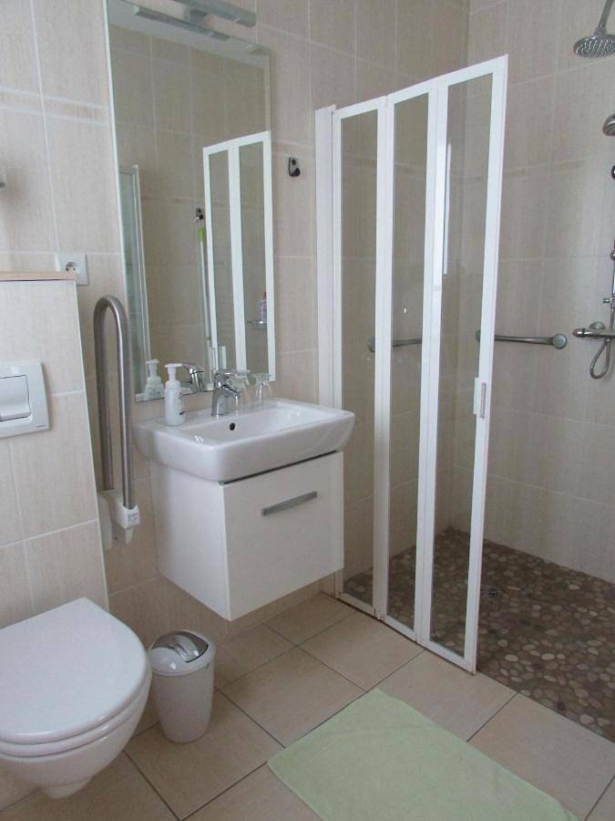 Location de vacances pour 2 personnes, avec vue et jardin dans Chemillé-en-Anjou - 4