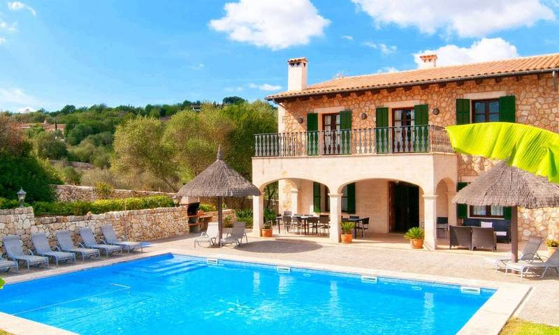 Villa pour 12 personnes, avec jardin et piscine, adapté aux familles à Petra - 2