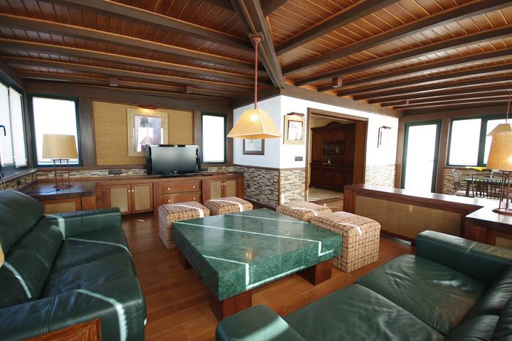 Entire apartment, Holiday apartment for 7 people with terrace in Conil de la Frontera, Costa de la Luz