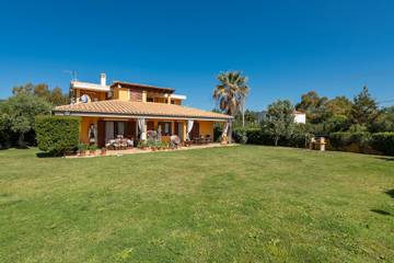 Casa Rural para 6 Personas en Castiadas, Provincia de Cagliari, Foto 2