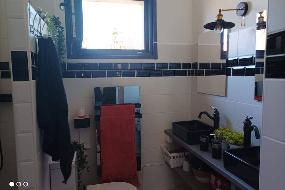 Charmant maison d'hôtes 4 étoiles : Les Tonneles De Manal in Espaly-Saint-Marcel, Haute-Loire