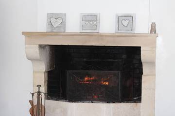 Location de vacances pour 15 personnes, avec terrasse ainsi que jacuzzi et jardin à Gien