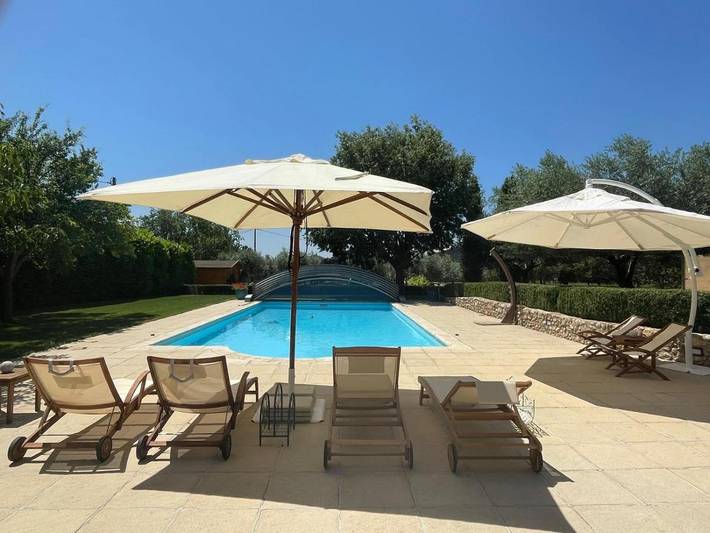 Location de vacances pour 12 personnes, avec jardin et piscine à Puimoisson - 3