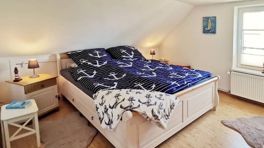Ganze Wohnung, Ferienwohnung 'Ankerplatz In Lübeck' mit privater Terrasse und Wlan in Lübeck (Stadt), Lübeck