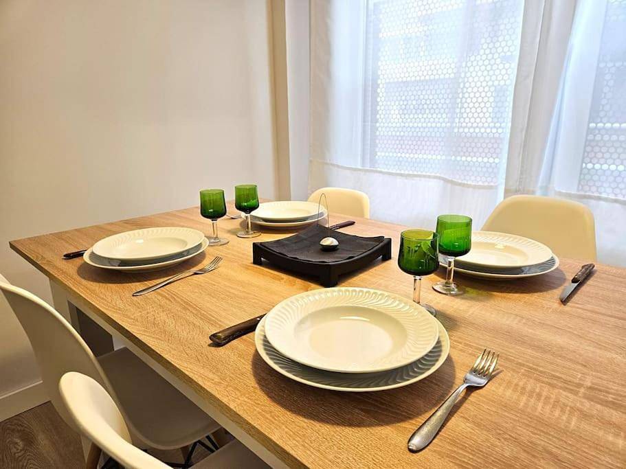 Apartamento entero, Two-Bedroom Apartment in Pamplona, Provincia de Navarra