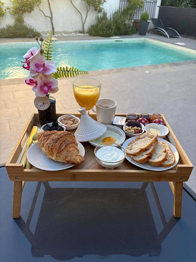 Gîte pour 7 personnes, avec vue ainsi que piscine et jardin à Ribaute-les-Tavernes - 3