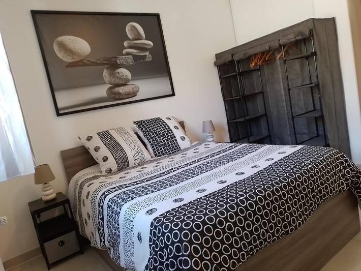 Gîte pour 4 personnes, avec balcon à Saint-Chamas - 3