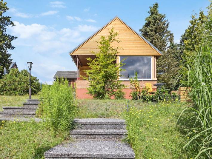 Ferienhaus für 2 Personen, mit Terrasse und Garten in Oybin