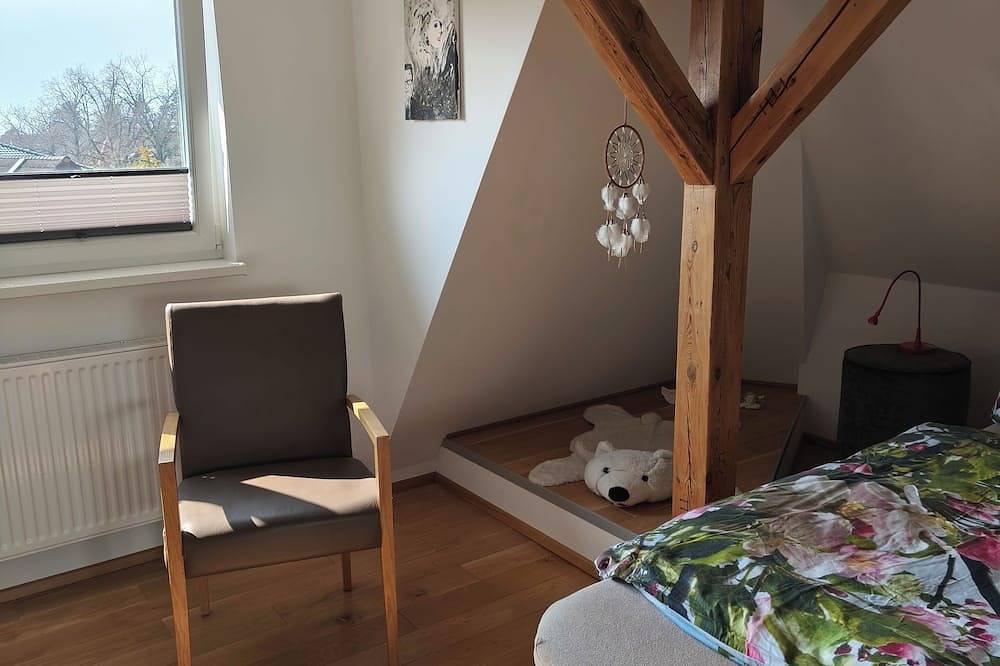 Ganze Wohnung, Gemütliche Wohnung in Berlin, inkl. Dachterrasse und Parkplatz in Mariendorf Berlin, Berlin