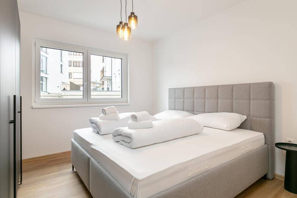Geheel appartement, Stijlvol vakantiewoning in centrum van Jenbach in Jenbach, Bezirk Schwaz