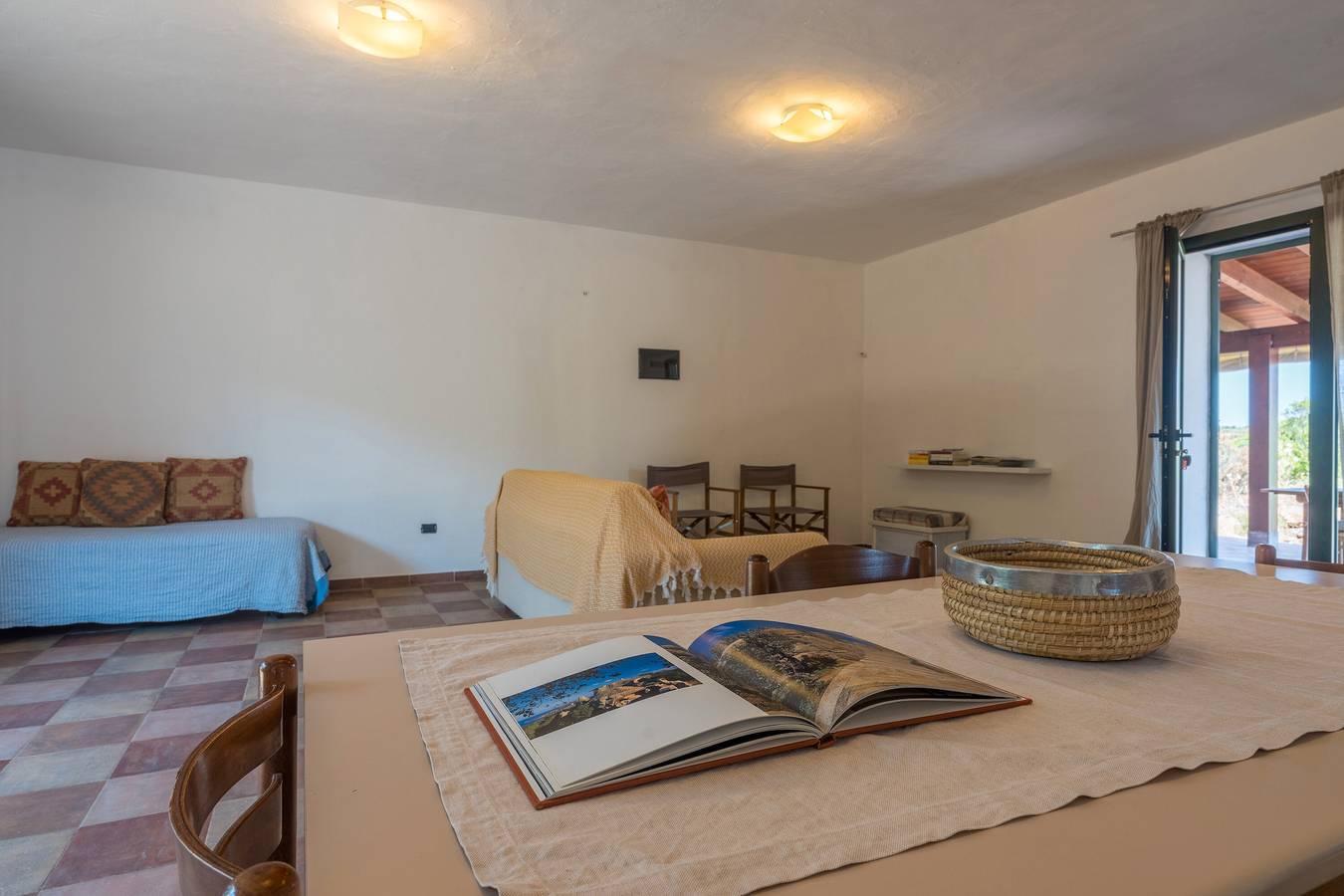 Ferienhaus 'Maya' mit Blick über die Hügel, privater Terrasse und Wi-Fi in Gallura