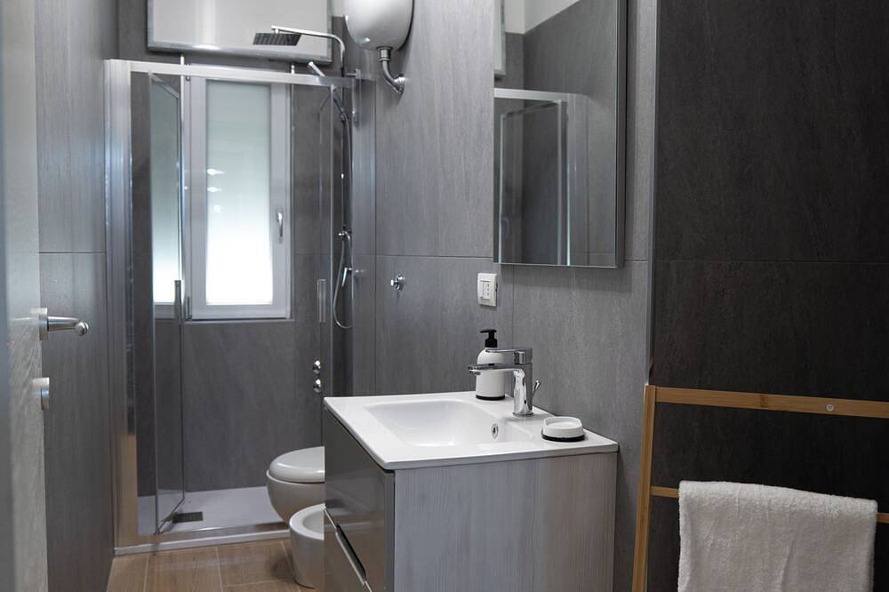 Entire apartment, Domus Herculaneum in Ercolano, Vesuvio National Park