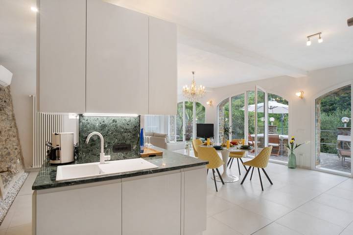 Hel lägenhet, Apartment 'Loggia Oliveto' with Mountain View, Wi-Fi and Air Conditioning in Bosco (Casanova Lerrone), Casanova Lerrone