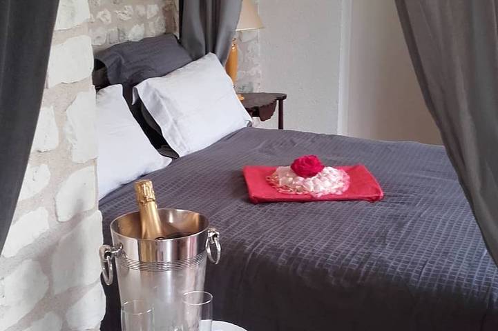 Location de vacances pour 18 personnes, avec terrasse, animaux acceptés à Bournand - 3