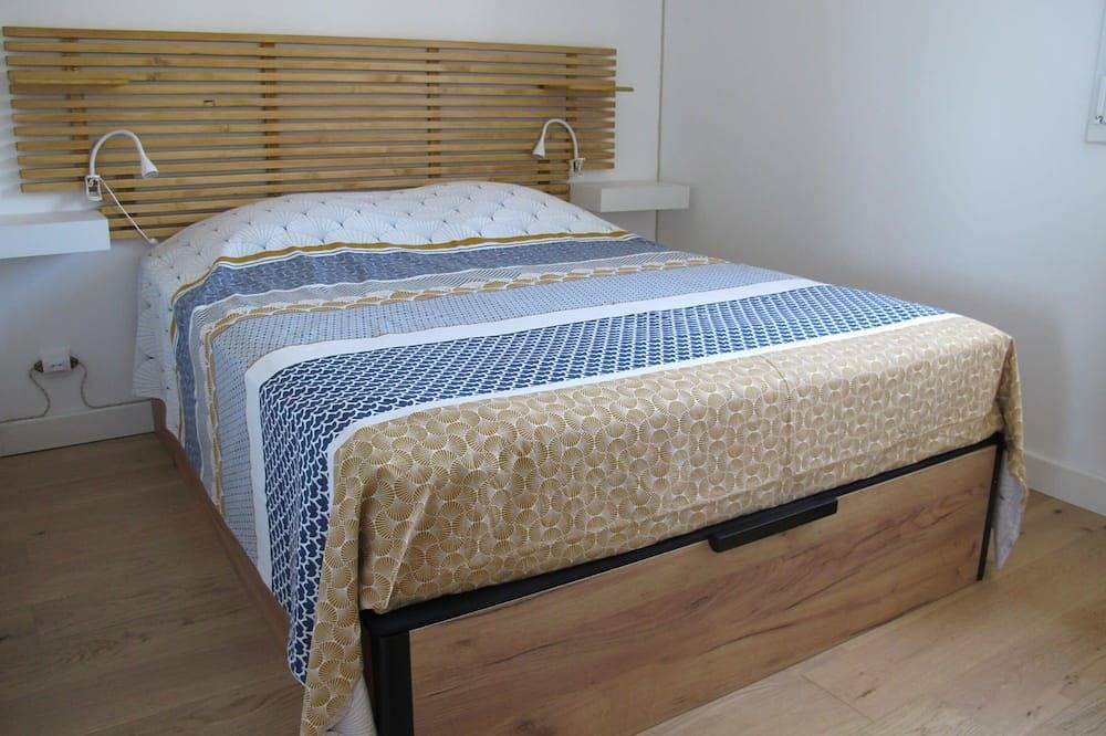 Entire apartment, Très bel appartement 2 pièces proche de la mer et de toutes commodités in Agay, Saint-Raphaël