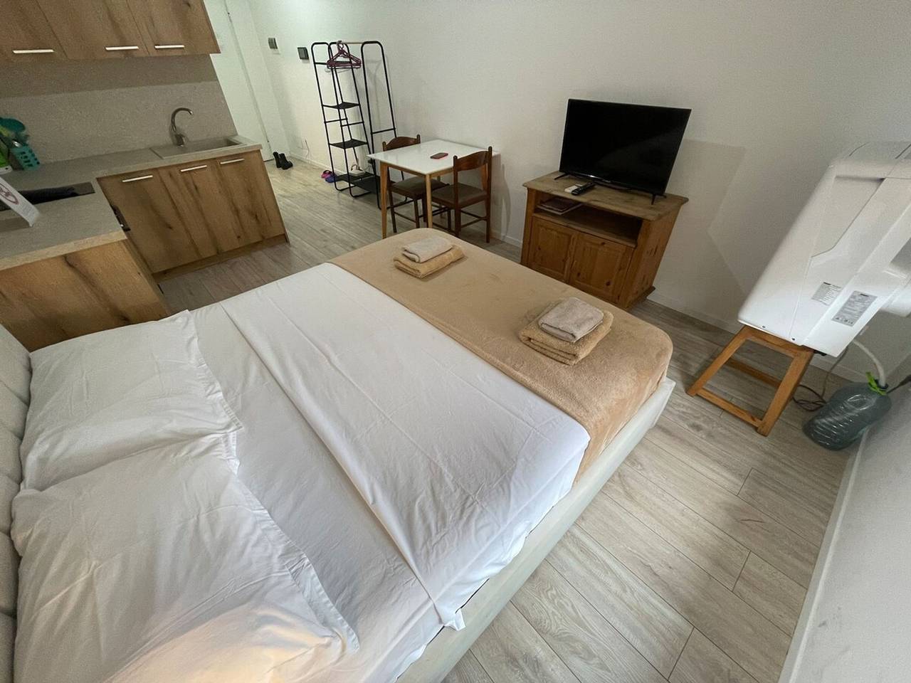 Ganzes Studio, Bonbon 2 - Quiet Central Studio in Tiranë, Albanien