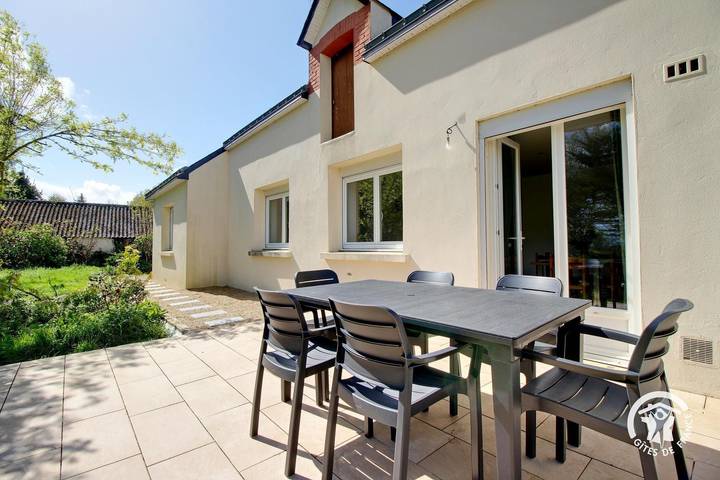 Gîte pour 6 personnes, avec Terrasse et Jardin à Nivillac