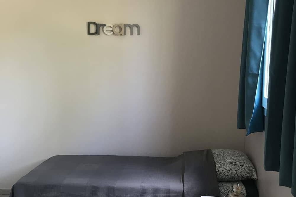 Joli petit maset classé et  son jacuzzi naturel in Draguignan, Région de Draguignan