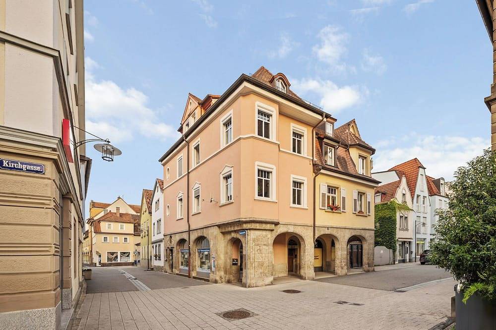 Entire apartment, Self-check-in apartment with high-speed Wifi and free parking in the city center in Bad Kissingen, Rhön-Bayern