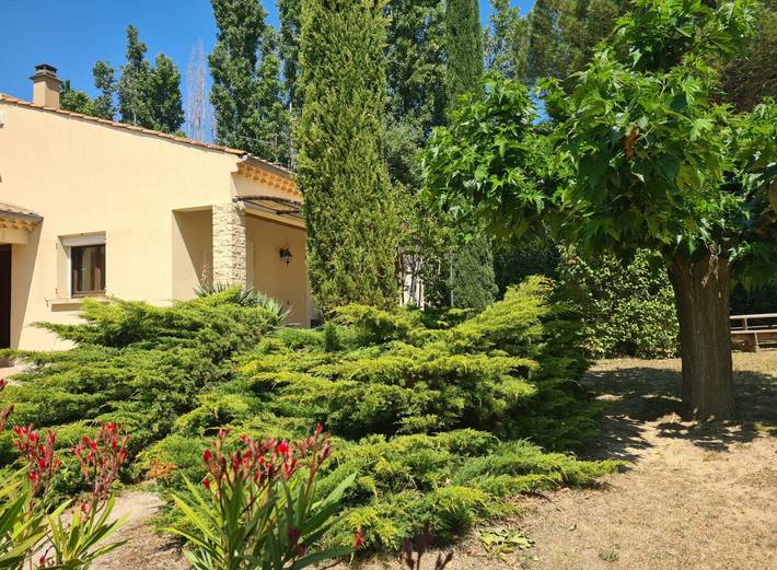 Gîte pour 8 personnes, avec jardin ainsi que terrasse et piscine, animaux acceptés dans la Drôme - 3