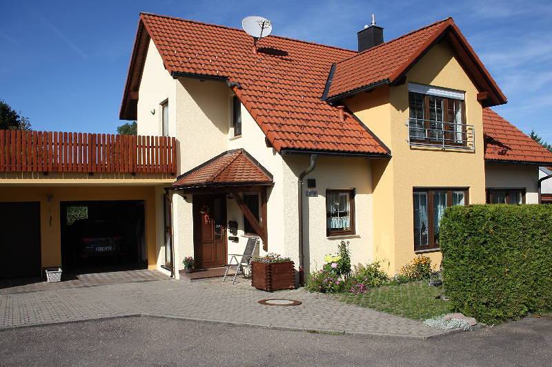 Ganze Ferienwohnung, Ferienwohnung Edenheiser - Ferienwohnung, 76qm, 2 Schlafzimmer, 1 Wohn-/Schlafzimmer, max. 5 Erwachsene + 2 Kinder in Münsingen, Neckar-Alb