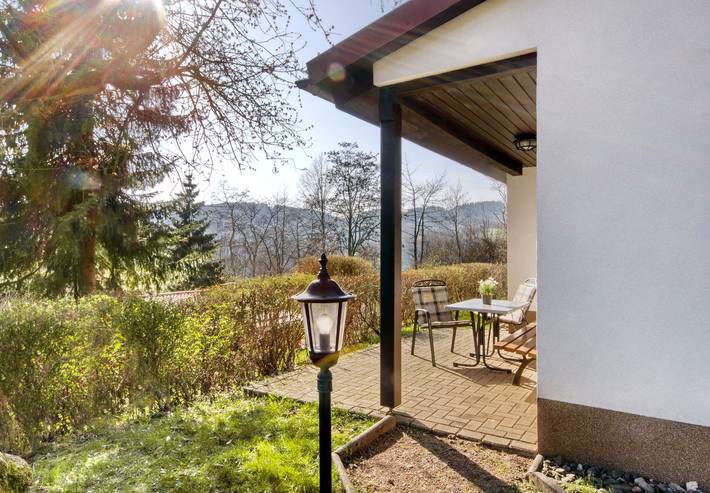 Bungalow für 4 Personen, mit Balkon/Terrasse im Thüringer Wald - 3