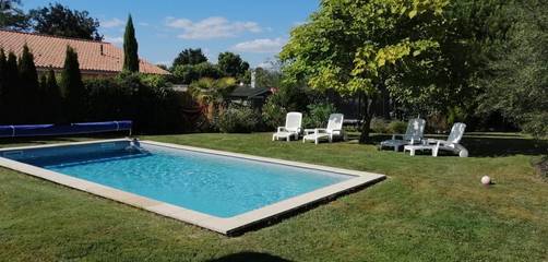 Cottage pour 6 personnes, avec piscine et jardin à Artigues-près-Bordeaux