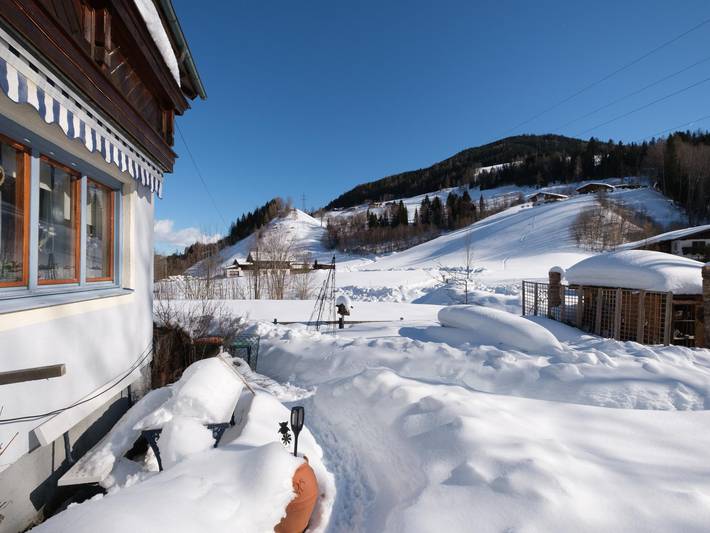 Ganze Wohnung, Geräumige Wohnung mit Balkon und Aussicht in Forstau, Ski Amadé