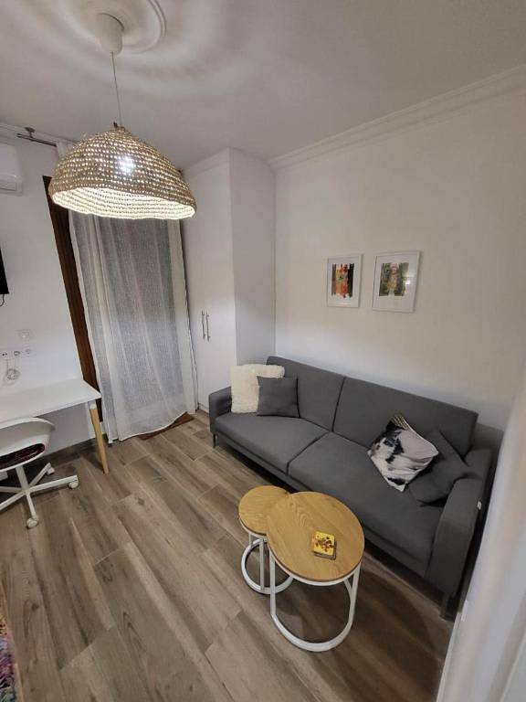 Appartamento intero, Appartamento vacanze per 4 persone in Sezione centrale di Atene, Atene