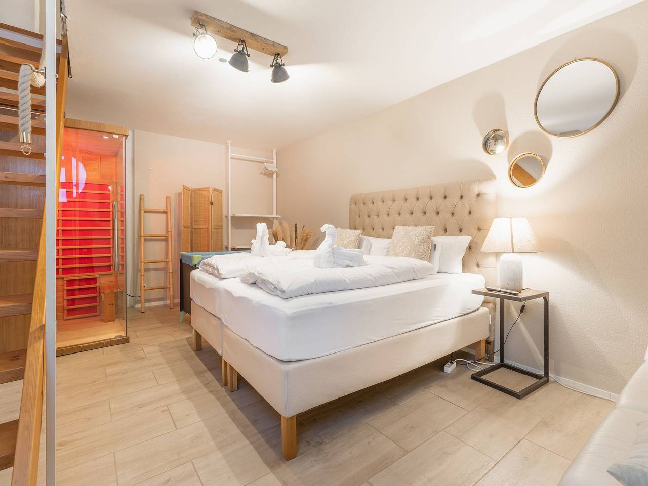 Ganze Ferienwohnung, Seeblick-Oase Istayunixi Seenähe-Sauna-Balkon-Netflix-Parkplatz - Ferienwohnung, 62qm, 1 Schlafzimmer, max 4 Personen in Öhningen, Untersee