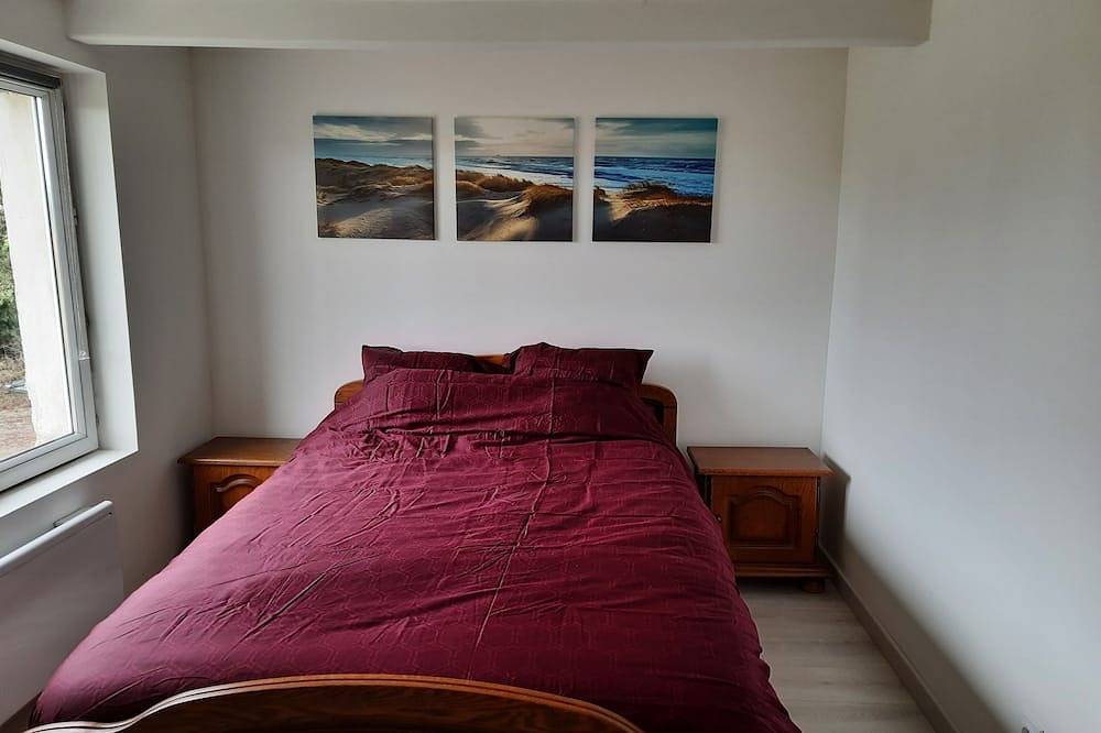 2 bedroom country gite near dunkirk in Brouckerque, Dunkirk region